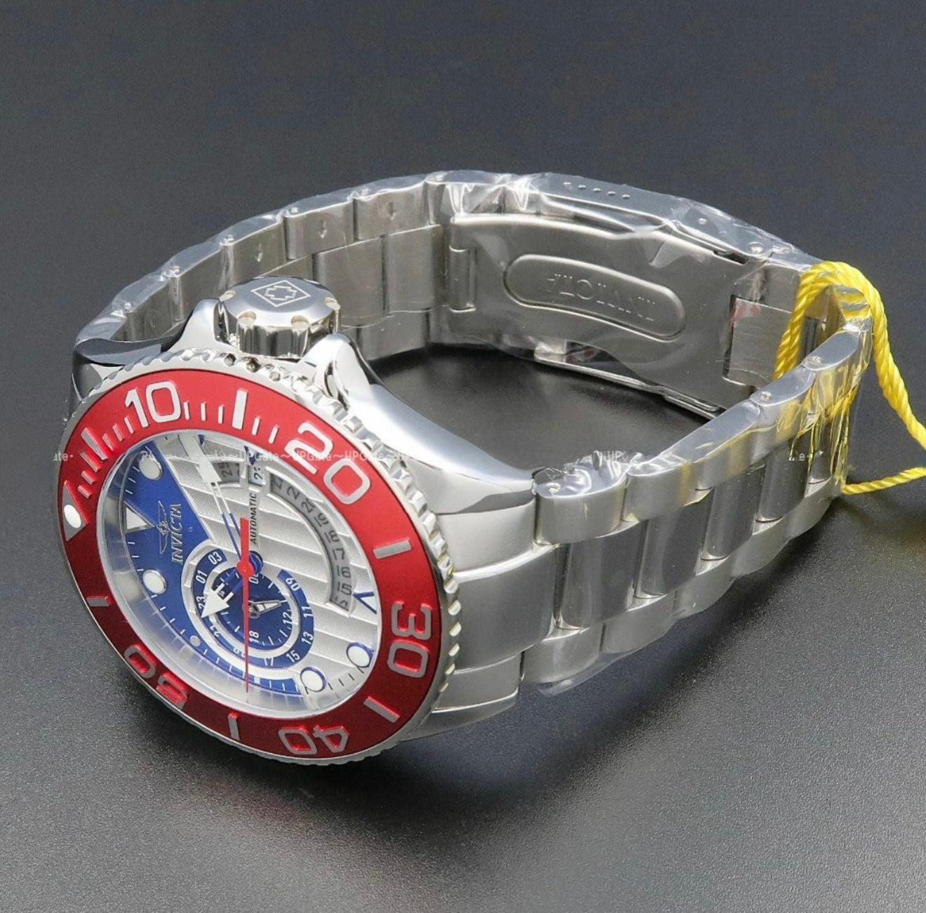 Invicta Men´s 52mm Grand Driver GMT Automatic Silver 300m Watch