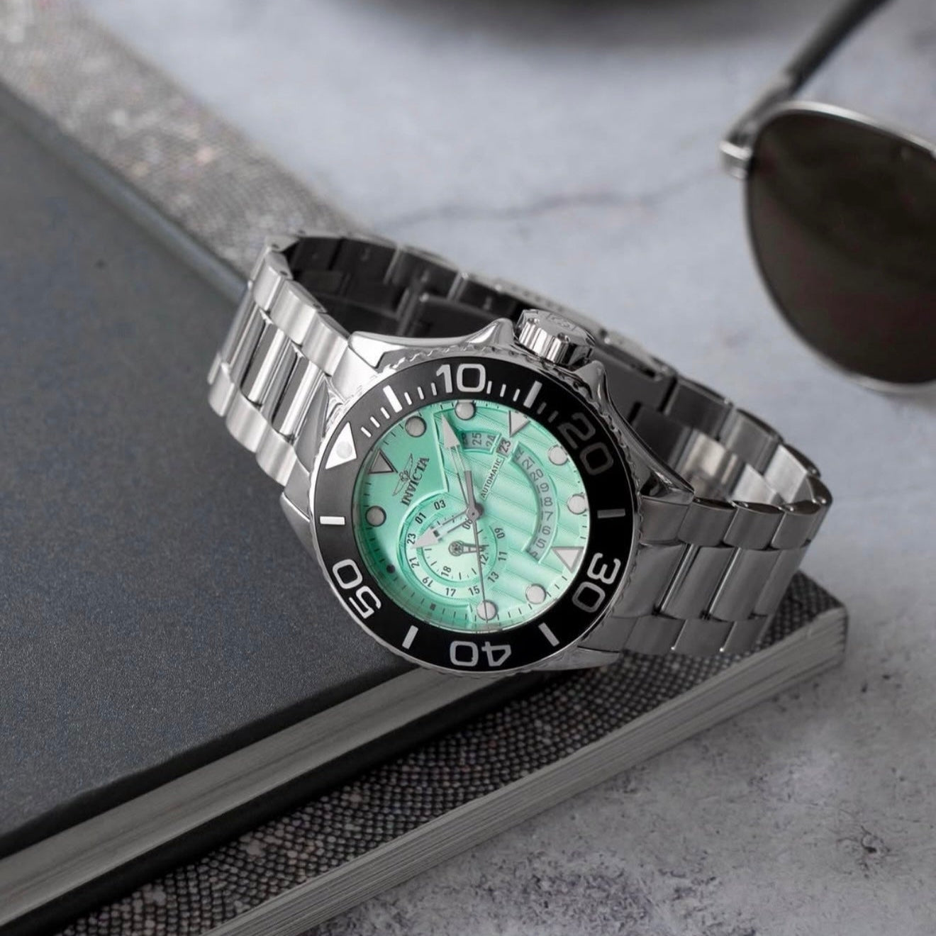Invicta Men´s 52mm Grand Driver GMT Automatic Turquoise Dial 300m Watch