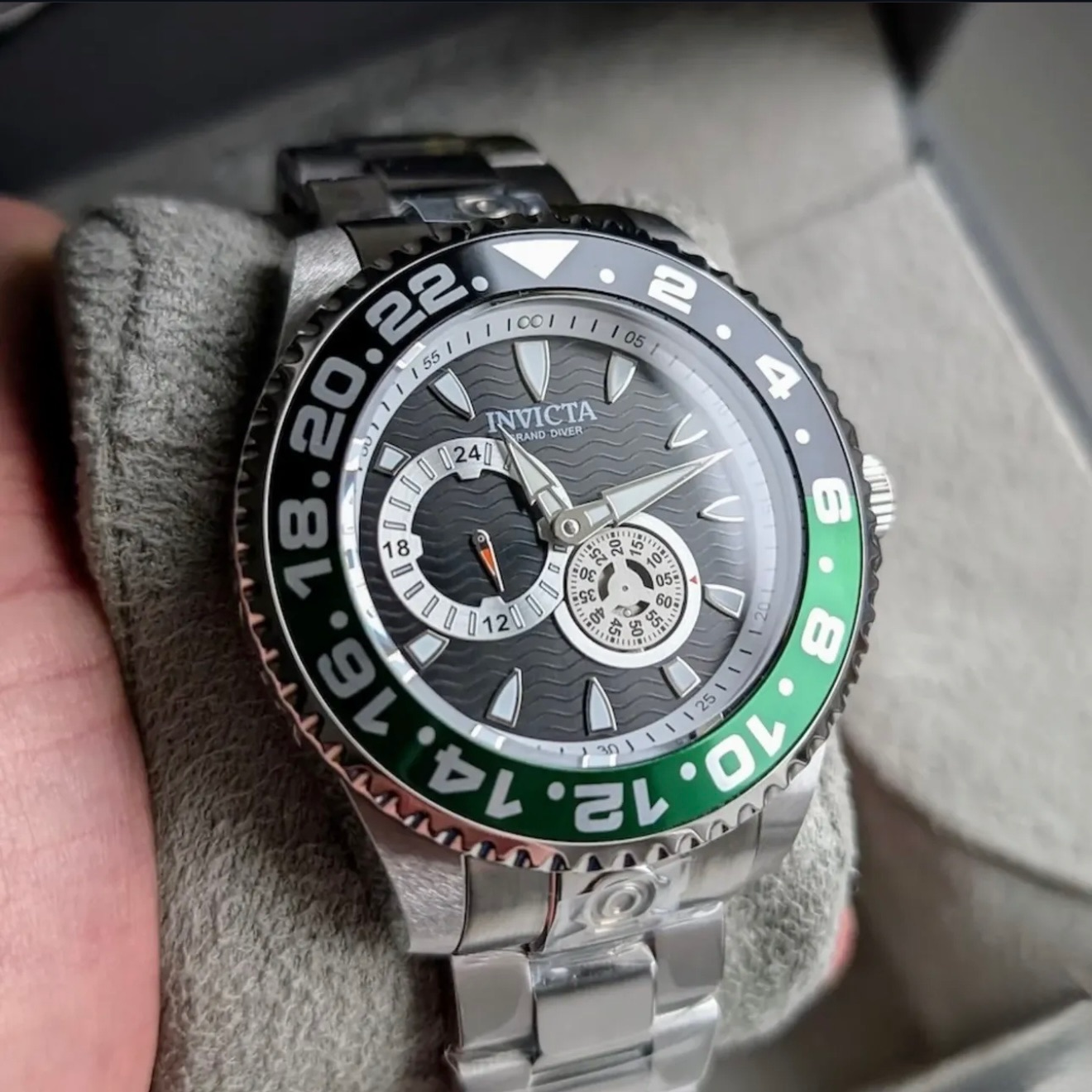 Invicta Grand Driver Mes´s Watch Automatic 47mm Blak Dial 300m