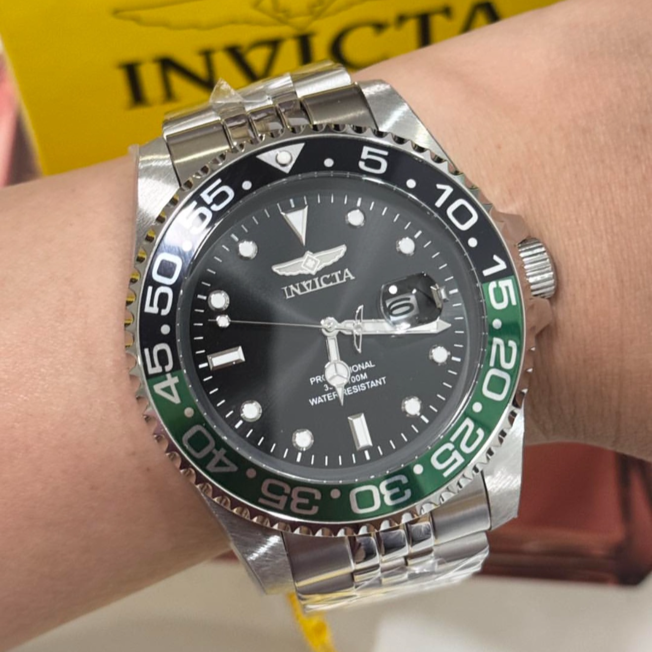 Invicta Men´s Pro Driver Black Dial - Silver Bracelet  Quartz 100m