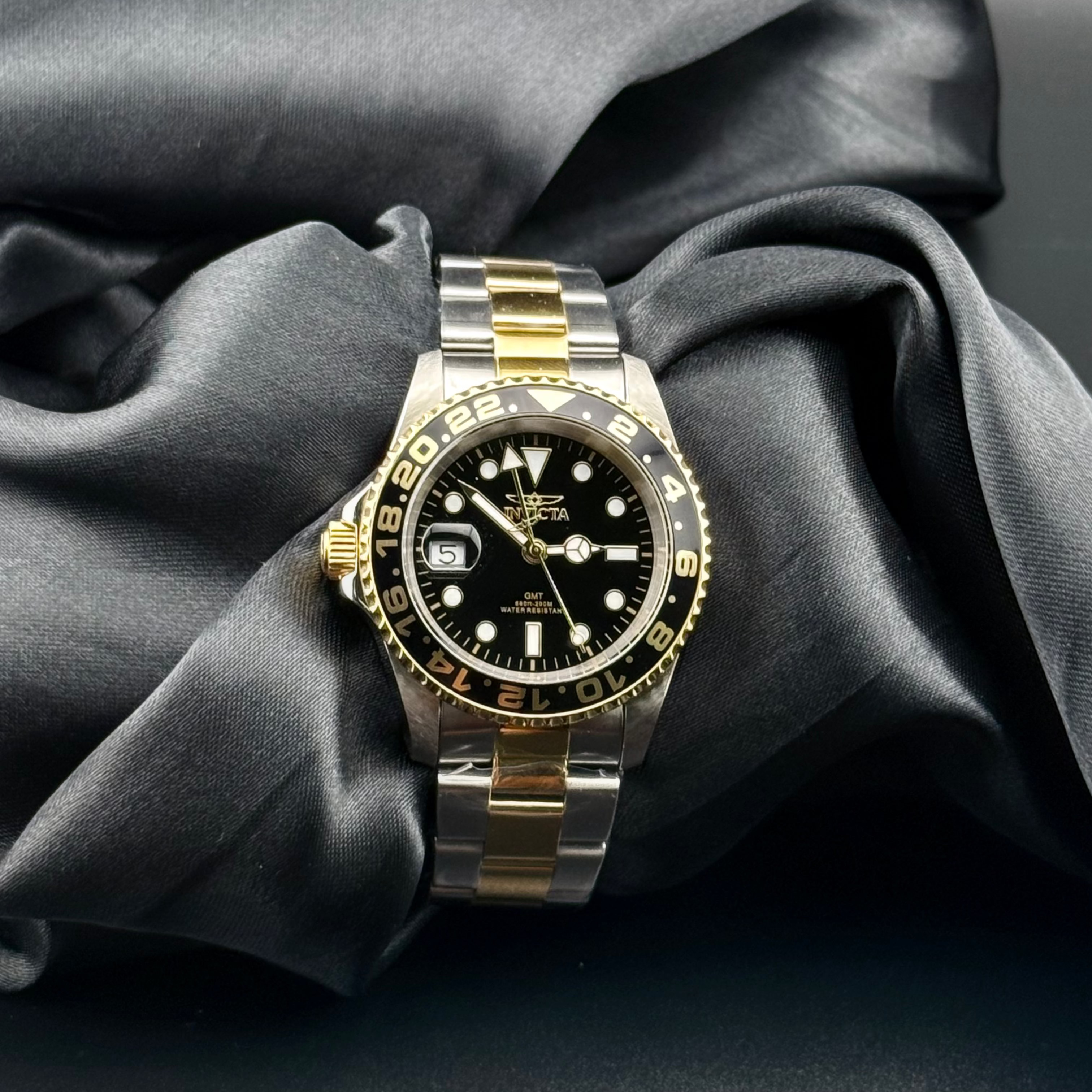 Invicta Pro Diver Left-Handed Swiss Ronda GMT/ Men´s Watch 42mm ,Steel Gold