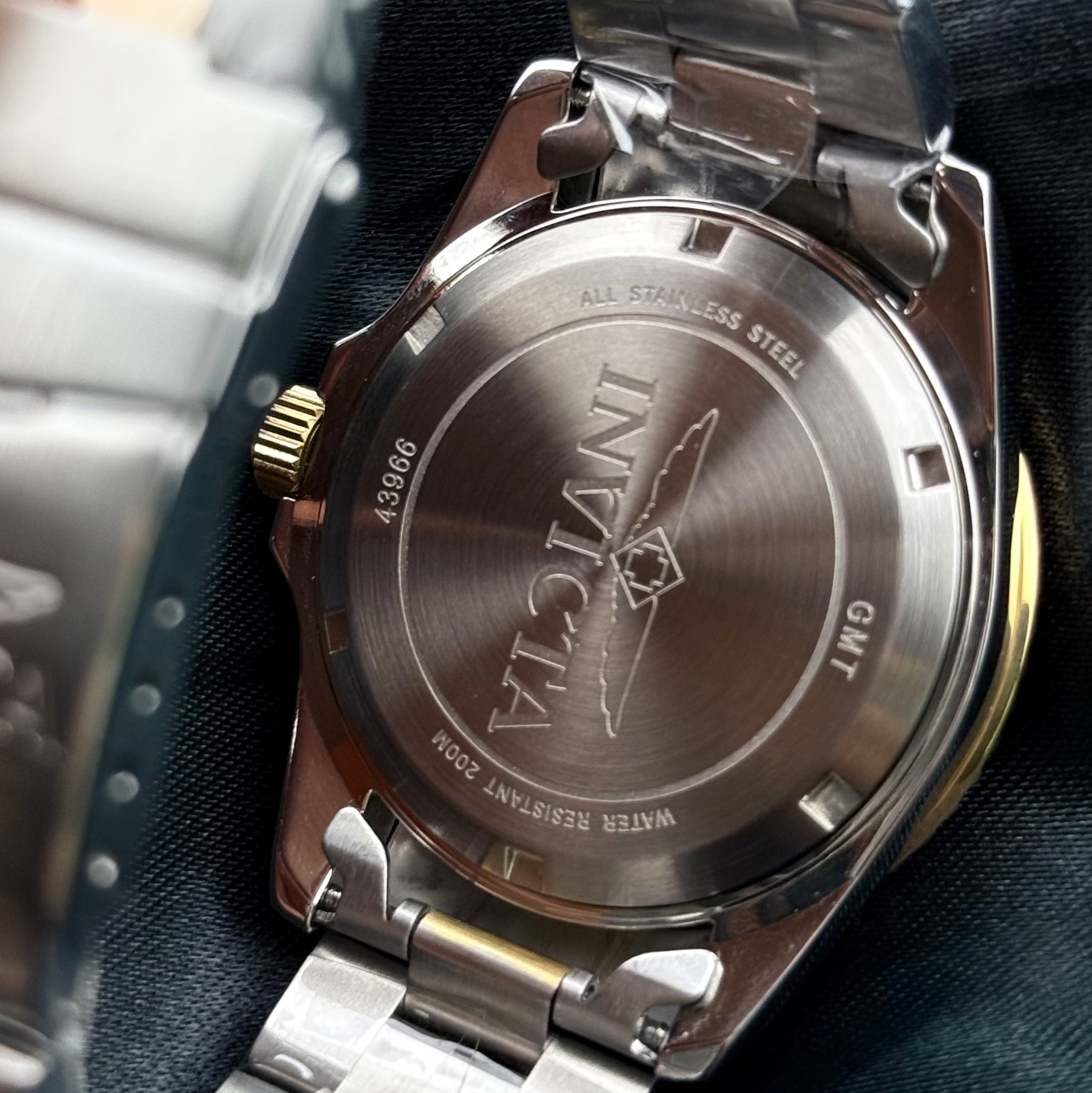 Invicta Pro Diver Left-Handed Swiss Ronda GMT/ Men´s Watch 42mm ,Steel Gold