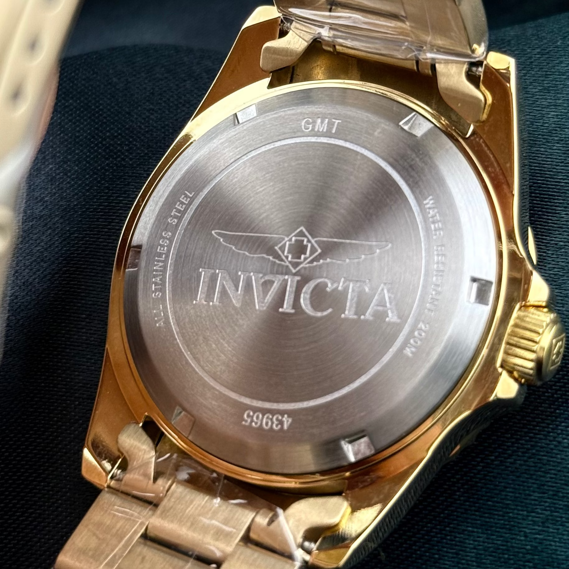 Invicta Pro Diver Left-Handed Swiss Ronda GMT/ Men´s Watch 42mm ,Steel Gold
